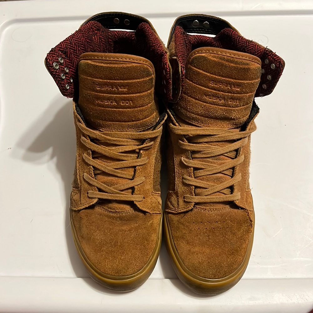 Supra Muska 001, Size 8